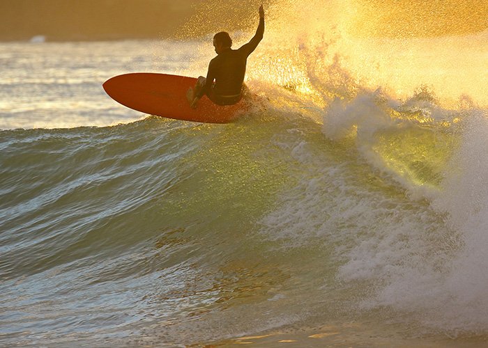 A Quick Guide To Mid Length Surfboards