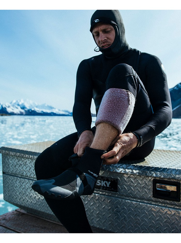 rip curl flash bomb booties