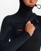 O'Neill Women's Hyperfreak 5.5x4.5mm Hooded Wetsuit Chest Zip Steamer